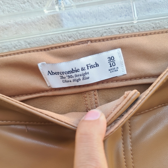 Abercrombie & Fitch | The 90s Straight Ultra High Rise Vegan Faux Leather Pants - Picture 6 of 10